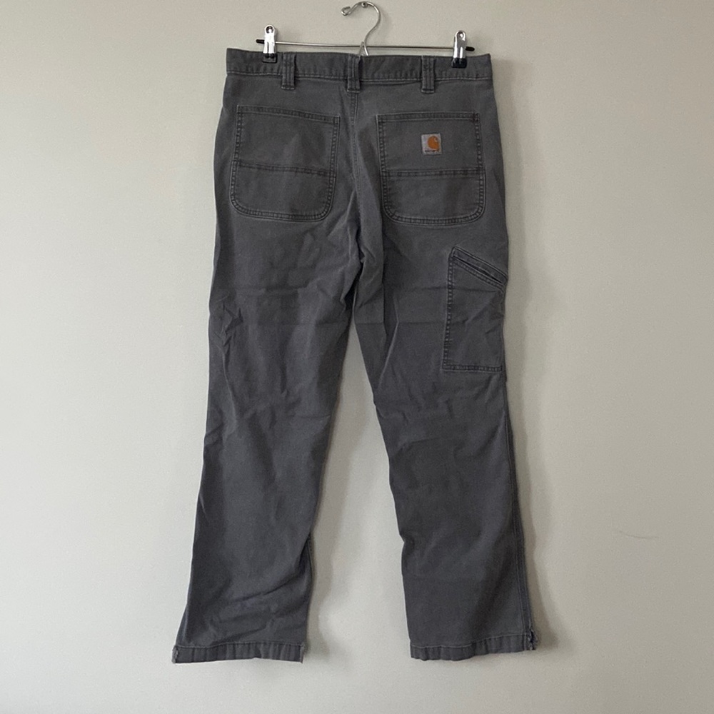 Dark grey carhartt 32x30 relaxed fit pants